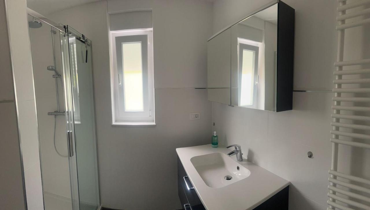 ראב Apartmani Lana מראה חיצוני תמונה