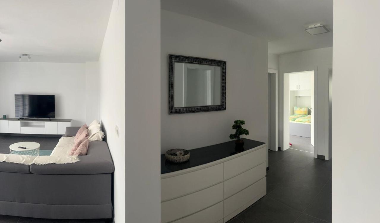 ראב Apartmani Lana מראה חיצוני תמונה