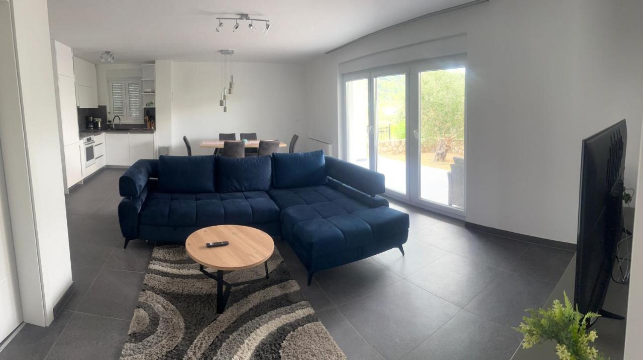 ראב Apartmani Lana מראה חיצוני תמונה