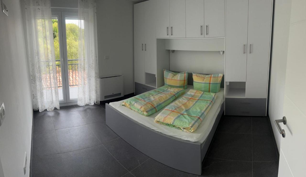 ראב Apartmani Lana מראה חיצוני תמונה